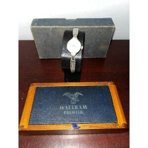 WALTHAM Ladies stainless silver tone watch in PREMIER WOOD box & sales box